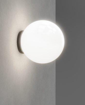 Aplique led bola opal blanca cristal para pared base negra